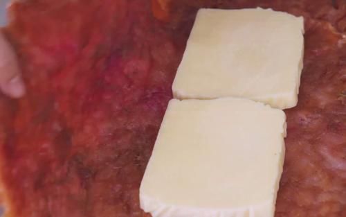  芝士|分享一款芝士夹心大鸡排，烹饪简单，外酥里嫩，家人爱吃的美味