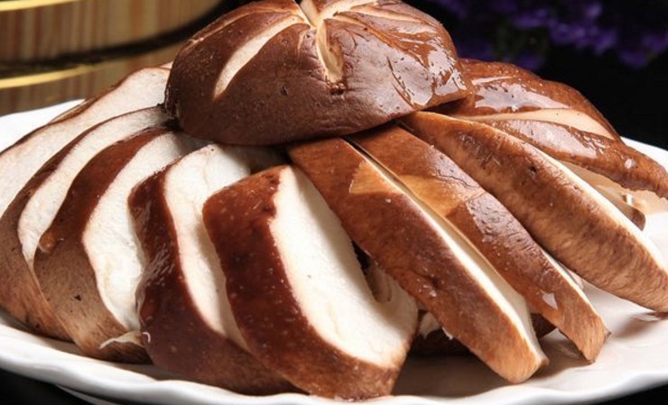 大肚腩|女性晚上多吃以下3种食物，坚持一个月，轻松甩掉“大肚腩”