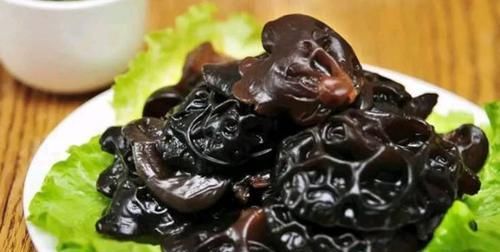 春天来了，不妨多吃三种食物，营养丰富，滋润身体，爱吃就赚到