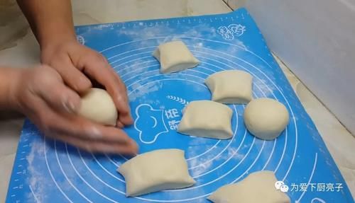 蒸发馒头时，切记不要直接加酵母，掌握正确做法，我家一周吃五次