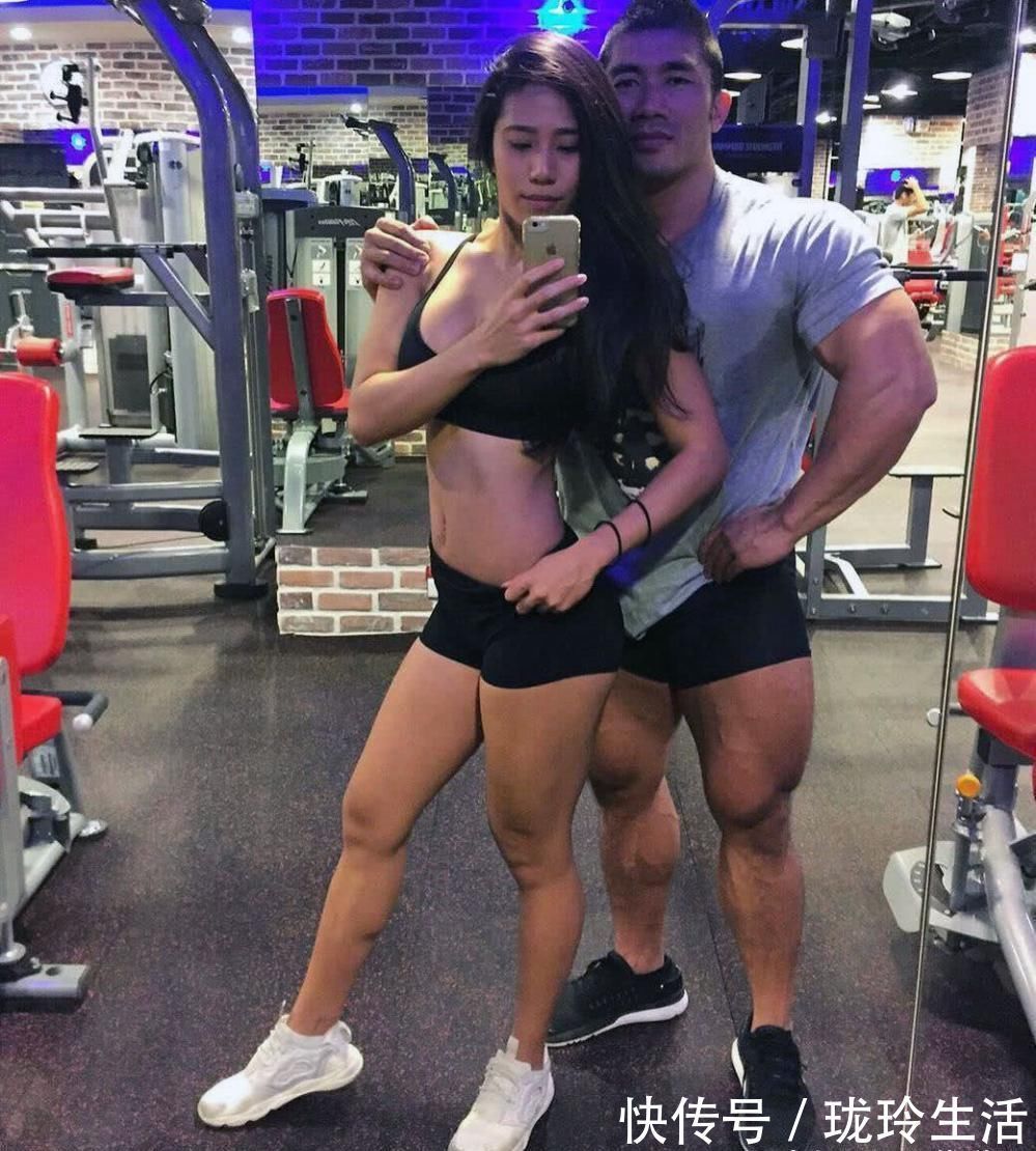 一身肌肉|健身教练练就一身肌肉, 身材强壮赢得女神妻子的芳心, 为他生娃!