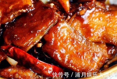 丸子|孩子学习压力大,妈妈看在眼里疼在心里,用心给娃做的”益智菜“