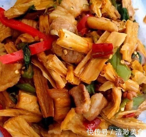 养颜|爱美女性要坚持吃三种美食，排毒养颜、延缓衰老，早吃早受益