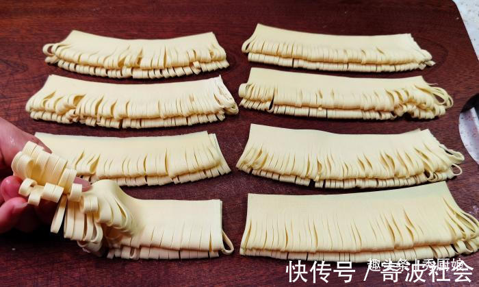 豆腐皮|豆腐皮不炒不凉拌,学做这道年夜菜,寓意:花开富贵,福运满堂
