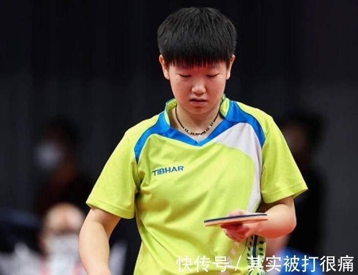 王曼昱|0-3!孙颖莎罕见溃败,单局3-11,很是无奈,王艺迪太强势了