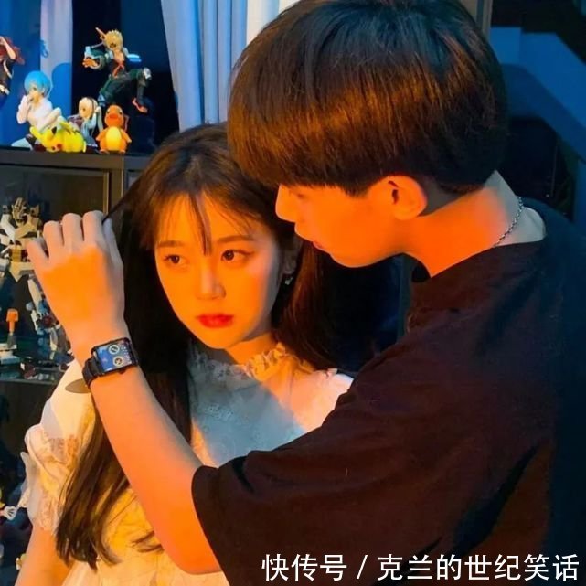 沙雕|情侶頭像5G沖浪女孩的必備沙雕文案