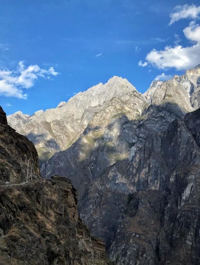 徒步者|徒步虎跳峡丨享誉世界的徒步线路，一生至少要走一次