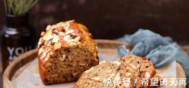 小苏打|不加黄油也能在家做的面包，简单健康又好吃，新手也能轻松做！