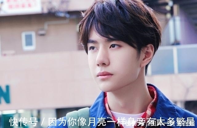 今年23岁的王一博,开启了新的身份,这人气不是盖的