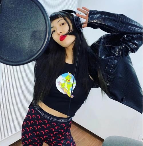 春夏韩国流行发型和刘海,“修颜+小脸效果”安排!