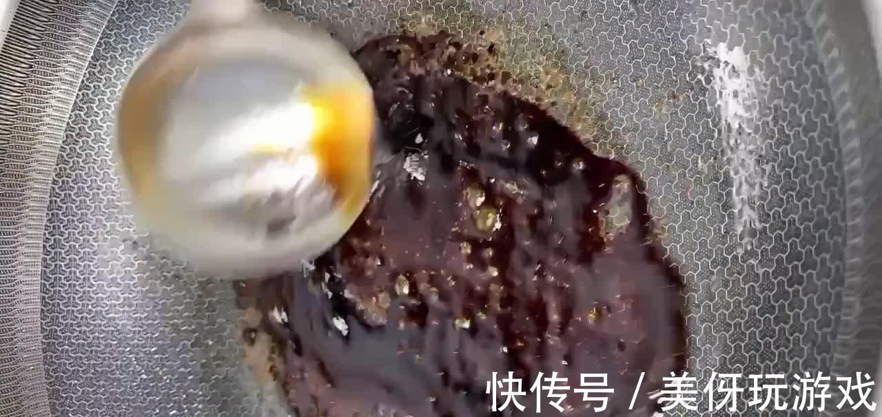 家常版葱油拌面,干香味美劲道爽滑,做法简单“葱油”是关键