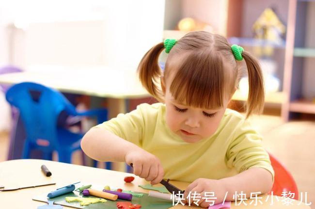 孩子|宝宝手部精细运动训练，促进大脑发育，越玩越聪明