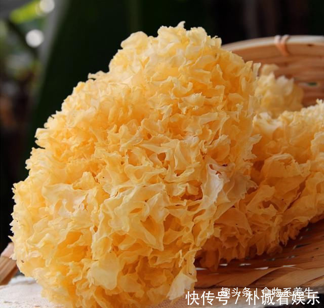 女人|女人再節儉這5種堿性食物也要吃，補充天然雌激素，讓你更年輕