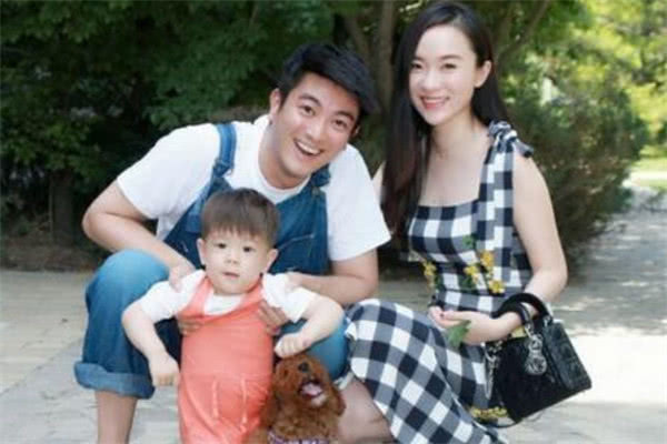 霍思燕家的水果100块钱一斤,当看到黄圣依的水果后,好低调