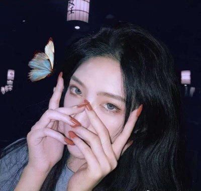 在河之洲|女孩子常用手摸这“3地方”,颜值会普遍降低,难怪被喊老阿姨