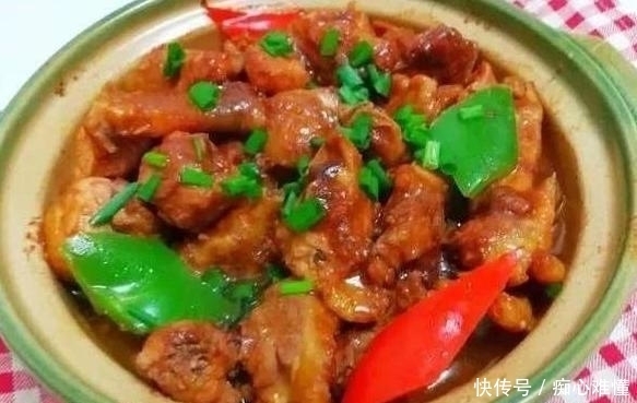 炒至|每天吃什么不用愁,几道荤素搭配的家常菜,鲜香下饭,大家也试试