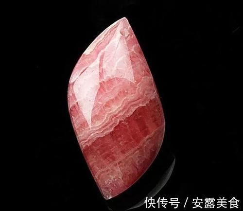 菱锰矿#爱情之石——红纹石,外观粉嫩漂亮,简直爱极了