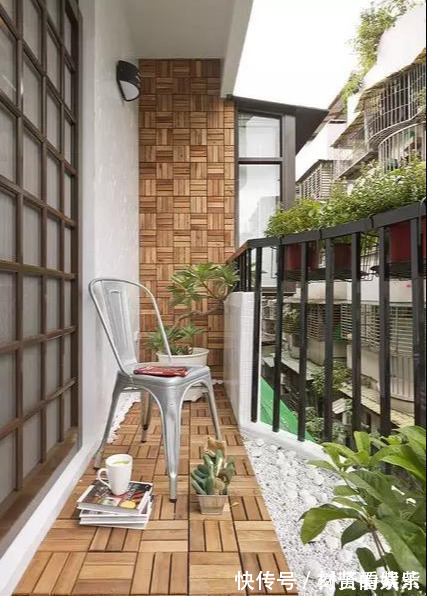 这才是我想要的阳台！种满花，有一个小憩的地方