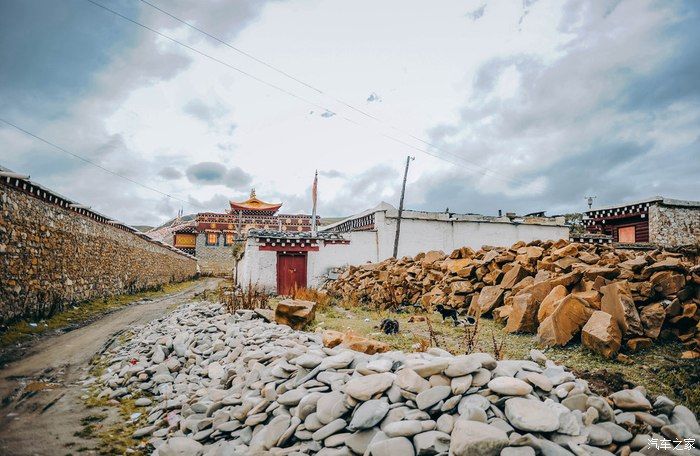 史诗|自驾川西，每一公里都是史诗般的旅程.