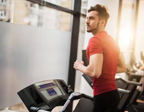 提升|如何正确的开展有氧运动？掌握适度标准，从侧面提升效果