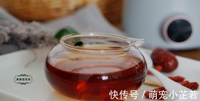 食材|秋冬进补,多喝这杯养生汤,四种食材煮一壶,手脚暖和睡得香