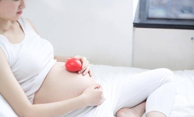 分娩|女人的子宫最多能剖多少次做母亲不容易