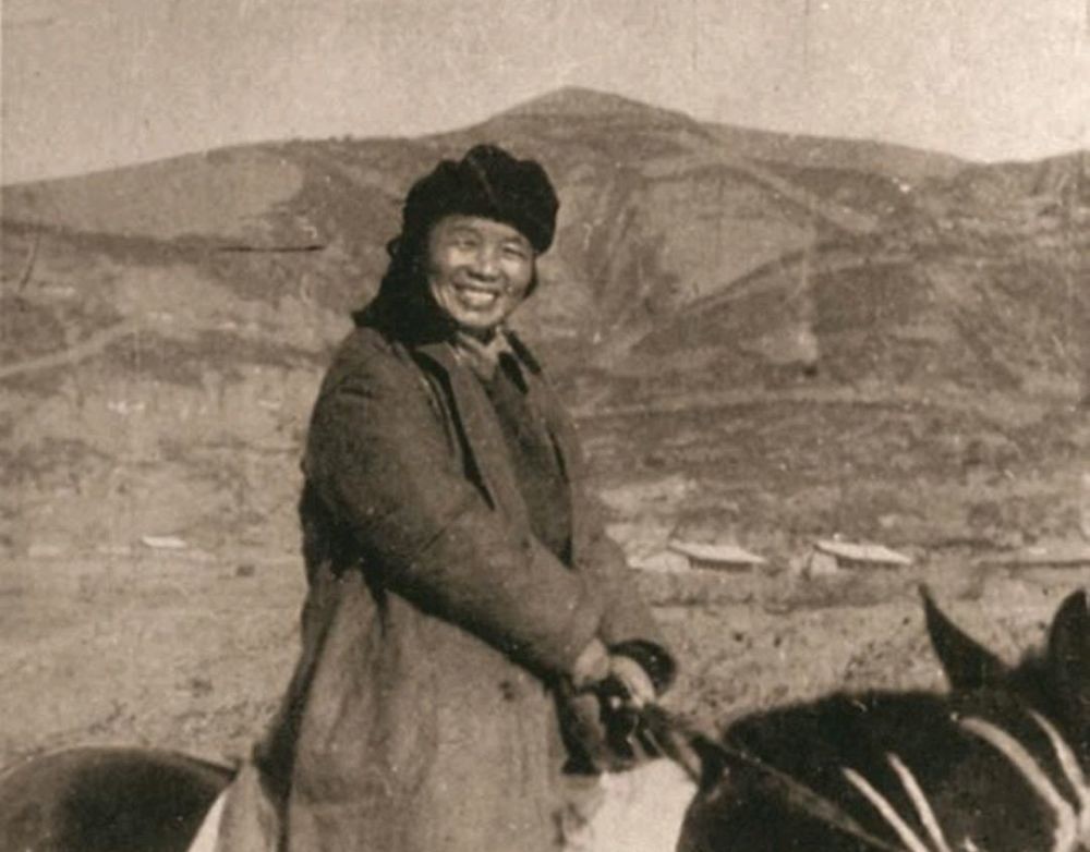 陈昌浩|陈昌浩有四任妻子,其中一位是红军名将,建国后官至副部长