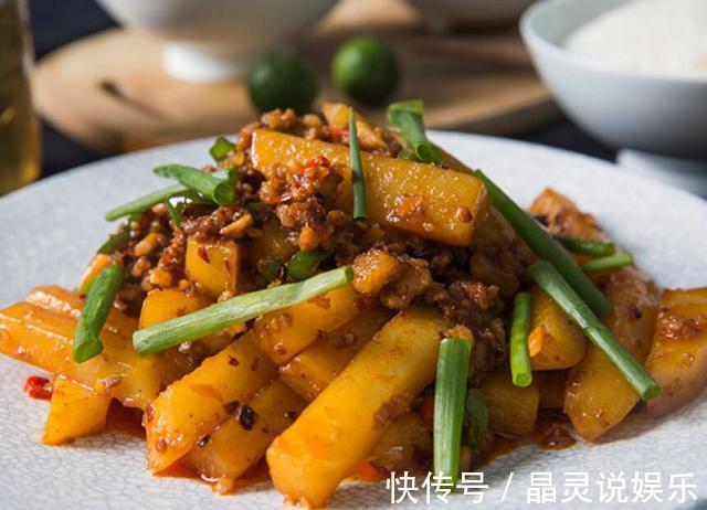 家常下饭菜，只要10分钟就能出锅，冬天好吃又营养，做法很简单