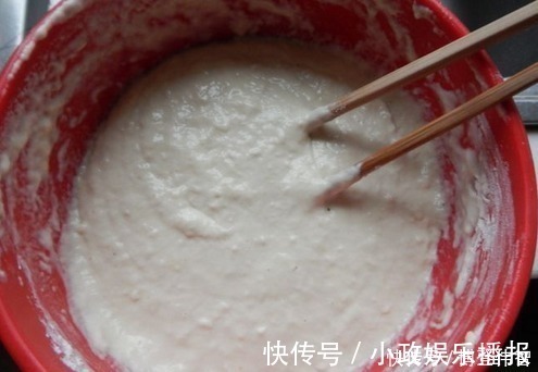 疙瘩汤|西红柿疙瘩汤,面疙瘩总是做不好?试试这个办法,大小均匀又入味
