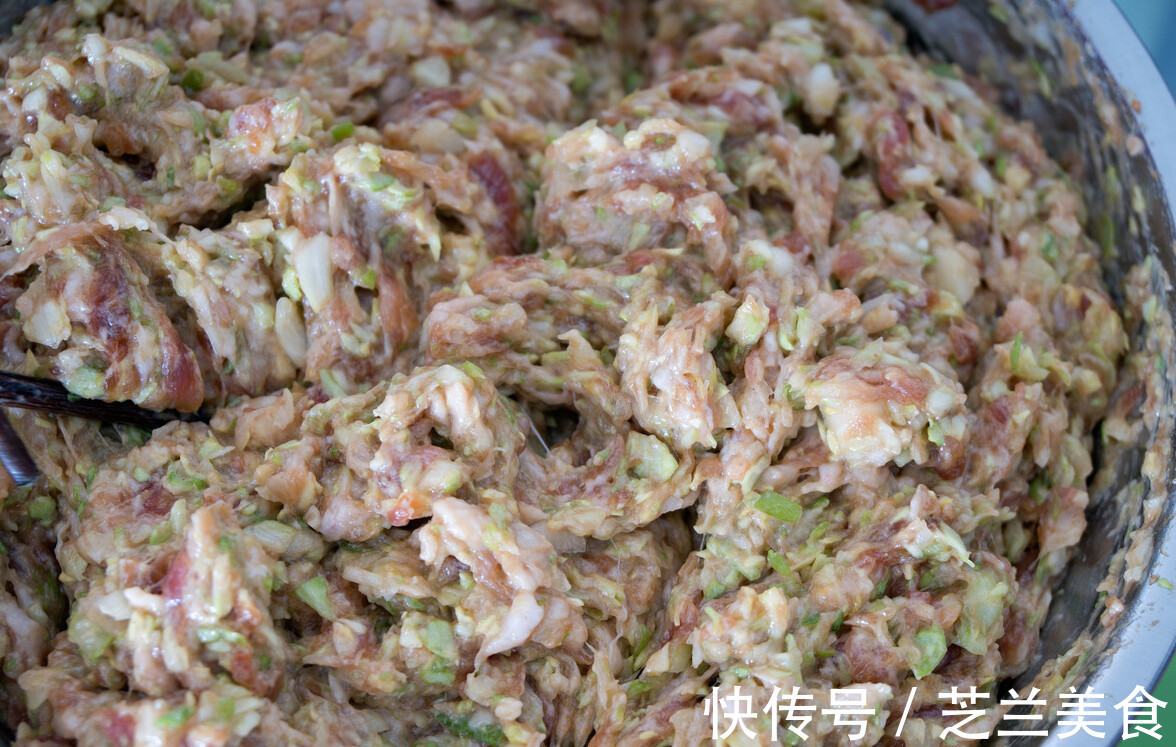 生油|拌饺子馅，加生油还是熟油教你正确做法，别加错了，味道差很多