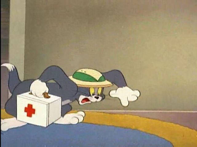 急救箱|猫和老鼠汤姆看到杰瑞受伤赶紧拿急救箱,结果回来发现杰瑞不见了