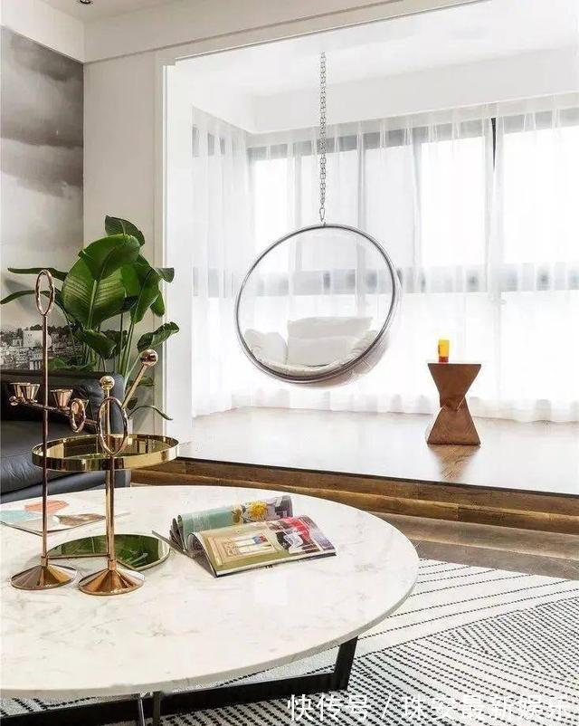 瓷砖|越来越多人阳台不铺瓷砖,现在用它来“代替”,太高明了