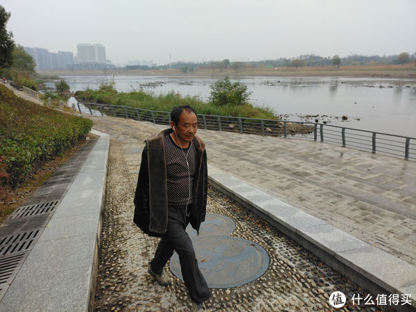 sim卡槽|歌布林玩机吧 篇一百五十四：测温测距还能热成像：三防神机AGM G1 Pro开箱简评