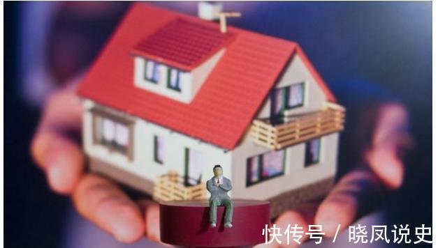 楼盘|楼市或迎贬值潮？又有楼盘降价30%，业主不乐意：要求退差价