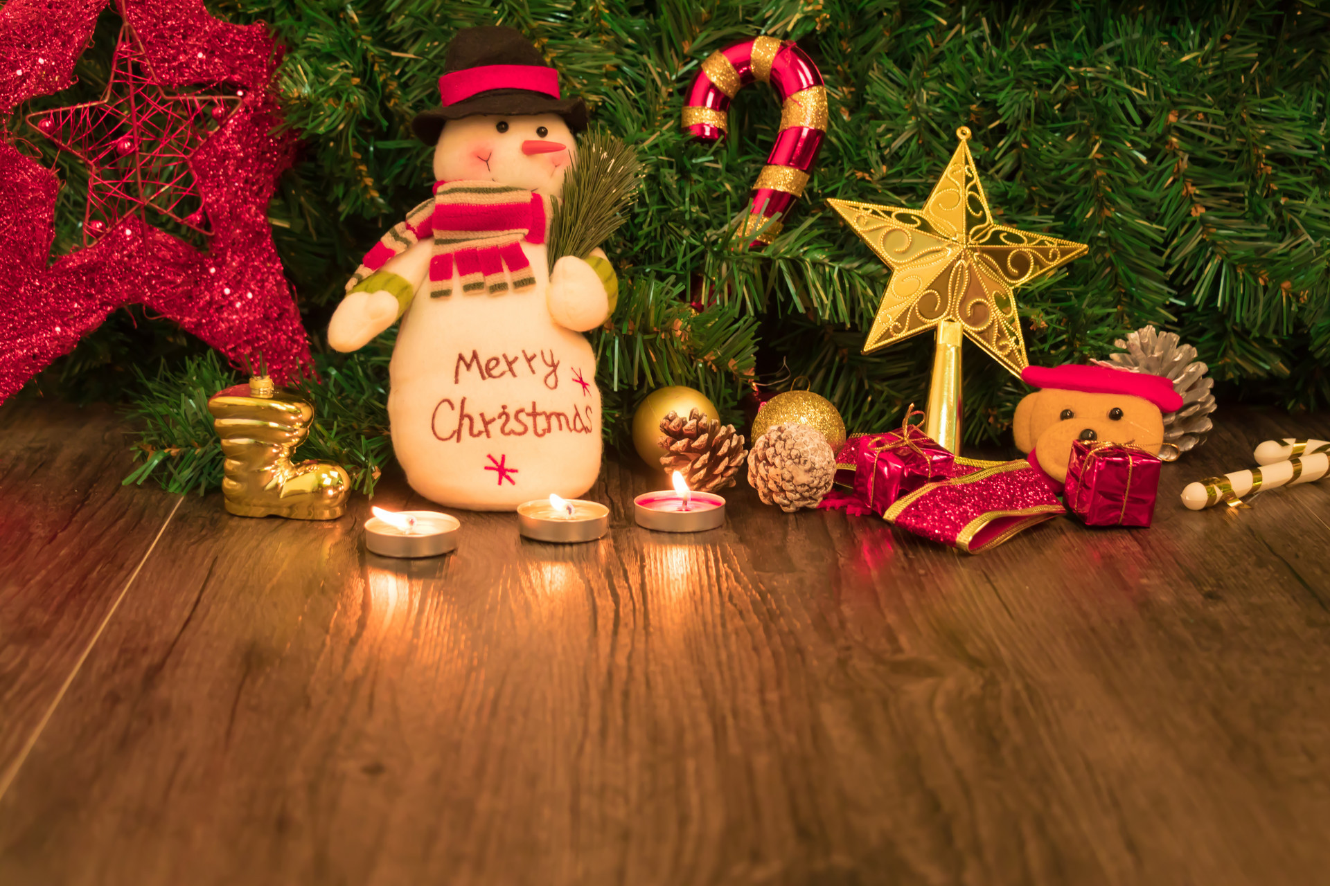 圣诞手机图,发给朋友吧!好看的祝福,还可以当屏保呦! ???