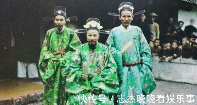 传统节日$越南全面废除汉字75年,写春联改用拉丁文,唯独这个字沿用到今天