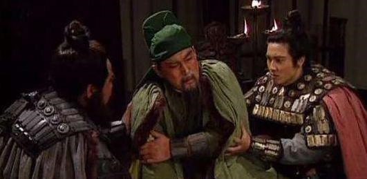 却说|刘备这个儿子比刘禅勇猛百倍，诸葛亮却说处死他，否则是祸害！