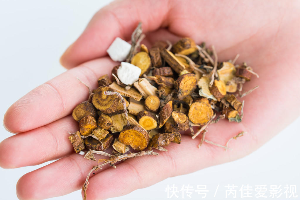 普贝双素|高血压不能吃韭菜？若想稳定血压，3种素食能不吃就不吃