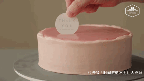 「高颜值」一款千层蛋糕，颜值太高，外面买不到，几步get同款