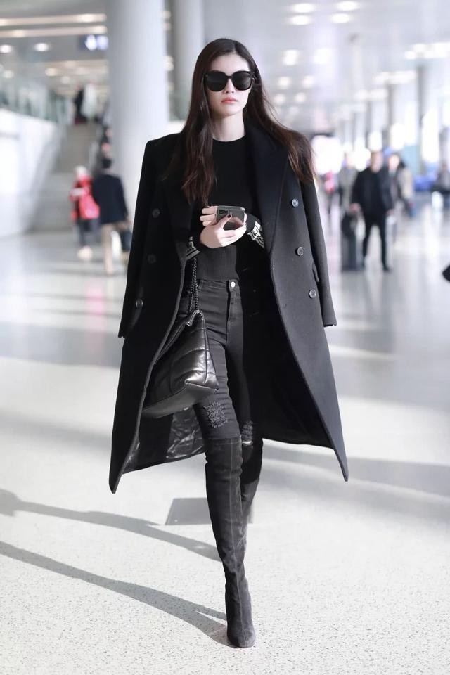 裤子|冬季显瘦有方法,“裤子藏到靴子”里更显瘦,时髦又好看