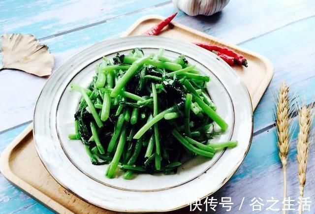 菊花菜|失眠最怕的一盘菜,每天吃上一回,可让你睡觉睡到自然醒