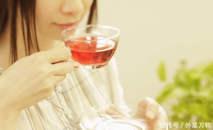 枸杞和“3物”相好,不妨坚持喝一月,或许能助你补好肾,养好肝