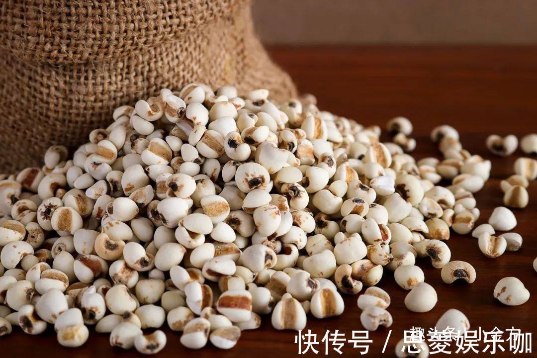 枸杞+|枸杞泡水犯3个错,营养全无、身体被伤透!懂养生的人都避开了