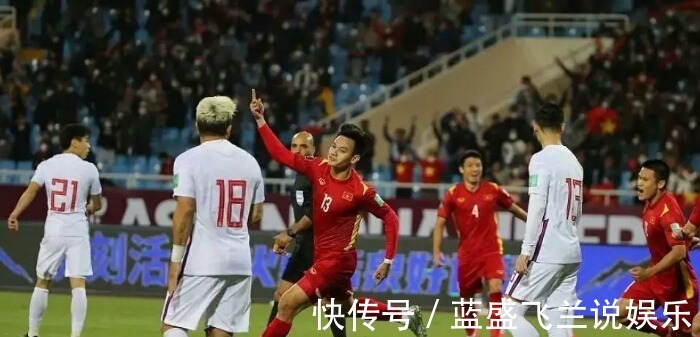 吴曦|国足打不过越南,刘建宏说不该骂球员,因为没有一流的环境!