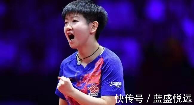 王曼昱|质疑曼昱放水让孙颖莎夺冠，伊藤为何如此在意莎莎，王楠一针见血！