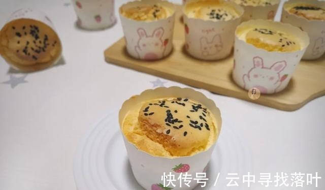 糯米鸡蛋|秋冬时节这样吃糯米,把它做成小蛋糕,细腻柔软,好吃易消化!