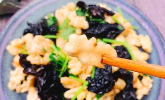 天然“维生素E”终于找到了，女性多吃，40岁仍是少女脸！