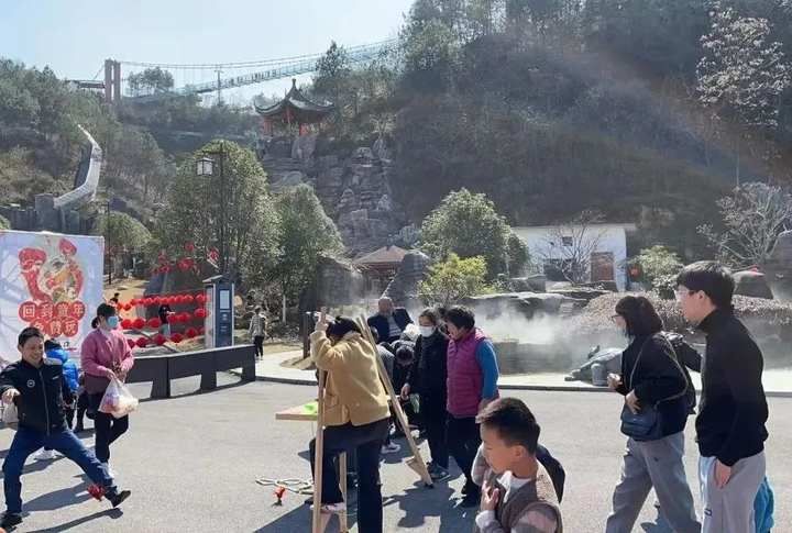 枝头|因为奋斗 常山在变丨景，火了！