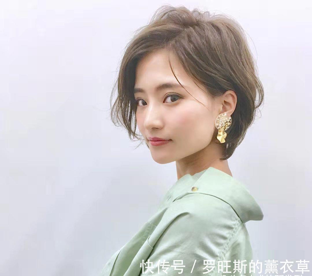 刘海 35岁左右女人适合什么发型?三组时尚减龄的日系发型,简单显气质