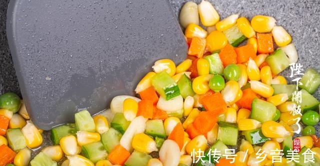 好吃|学会这 3 种炒饭,犯懒也能在家吃,简单易学超好吃!